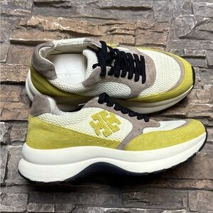 Tory Burch Kick Trainer Fashion Sneaker Sz 6 Style 139528 Designer Preppy Clean!